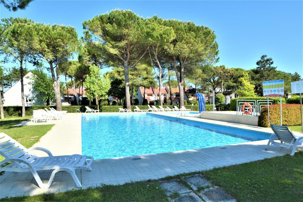 Villaggio Anna Bibione Bagian luar foto