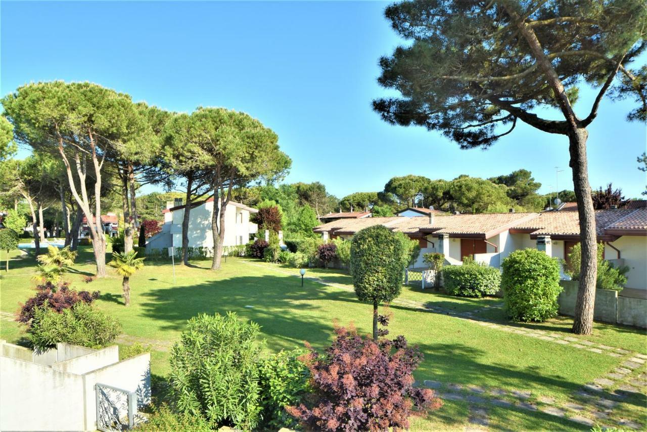 Villaggio Anna Bibione Bagian luar foto