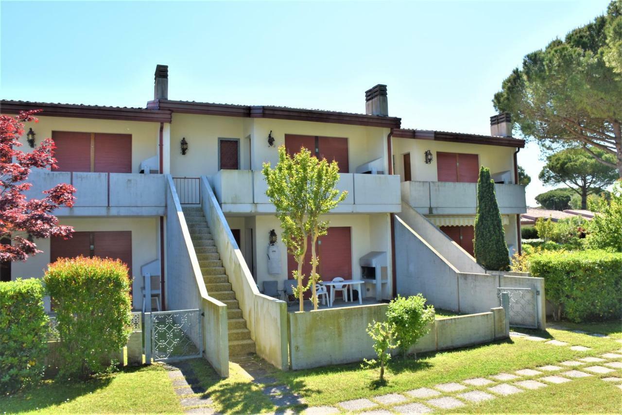 Villaggio Anna Bibione Bagian luar foto